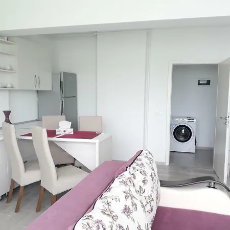 Apartament Coresi-3